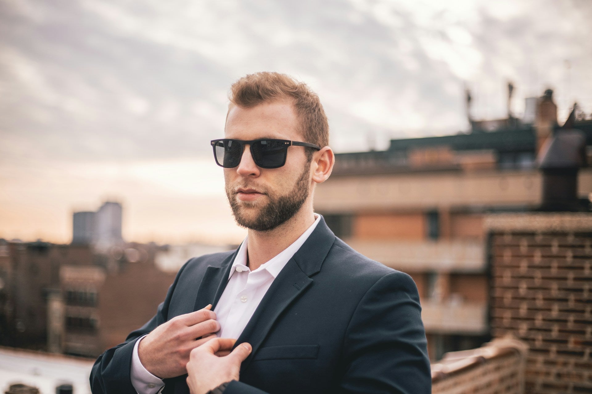 Business Casual Dress Code: Trends You Should Know  by Aylin Koenig
