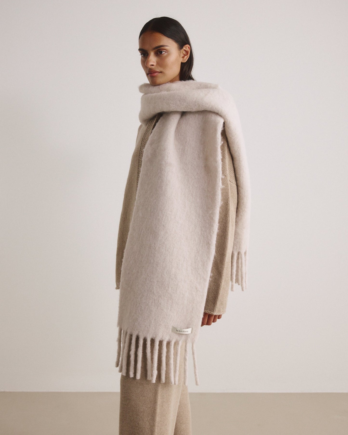 Schal BLANKIE - by Aylin Koenig