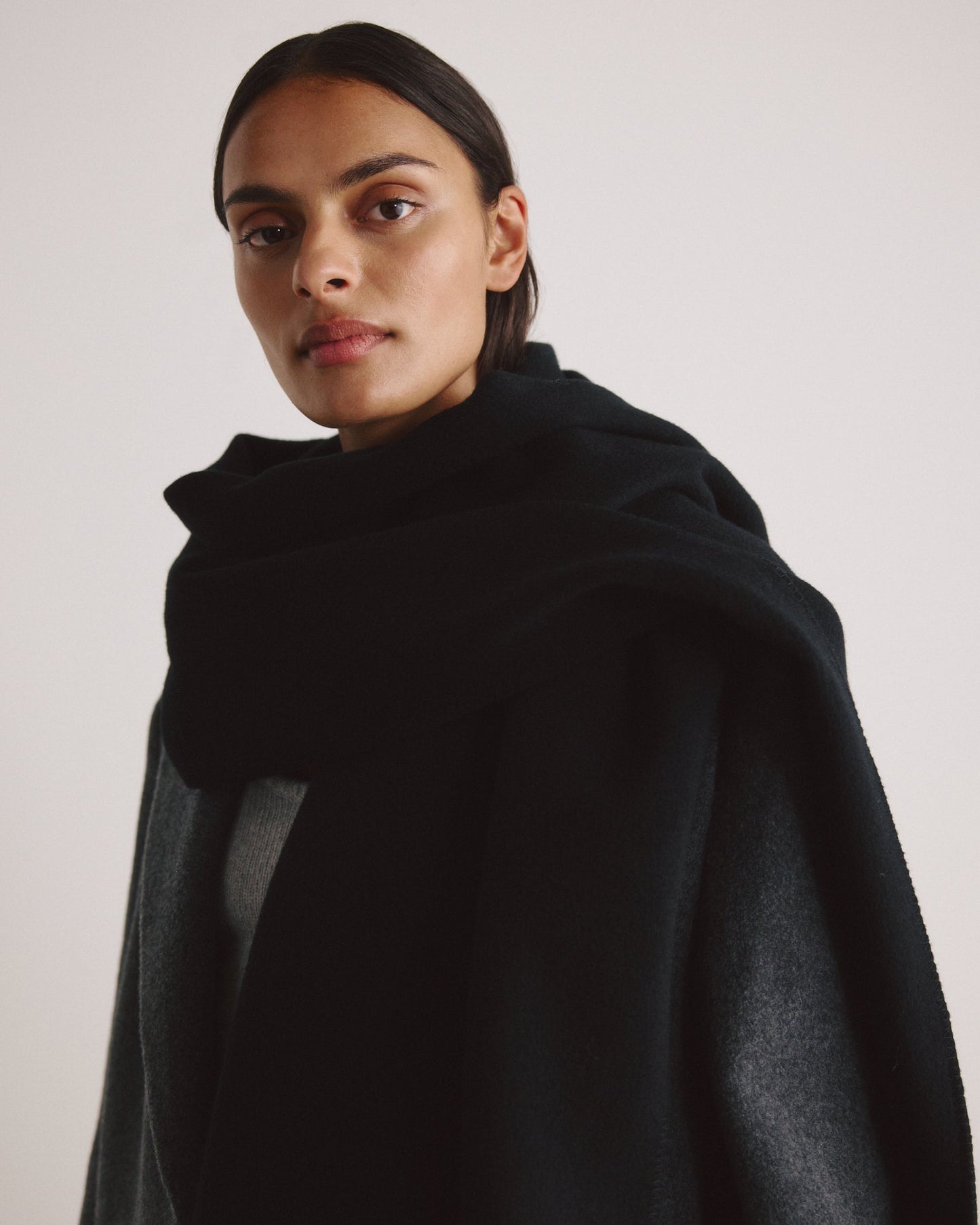 Schal SNUGGLE - by Aylin Koenig