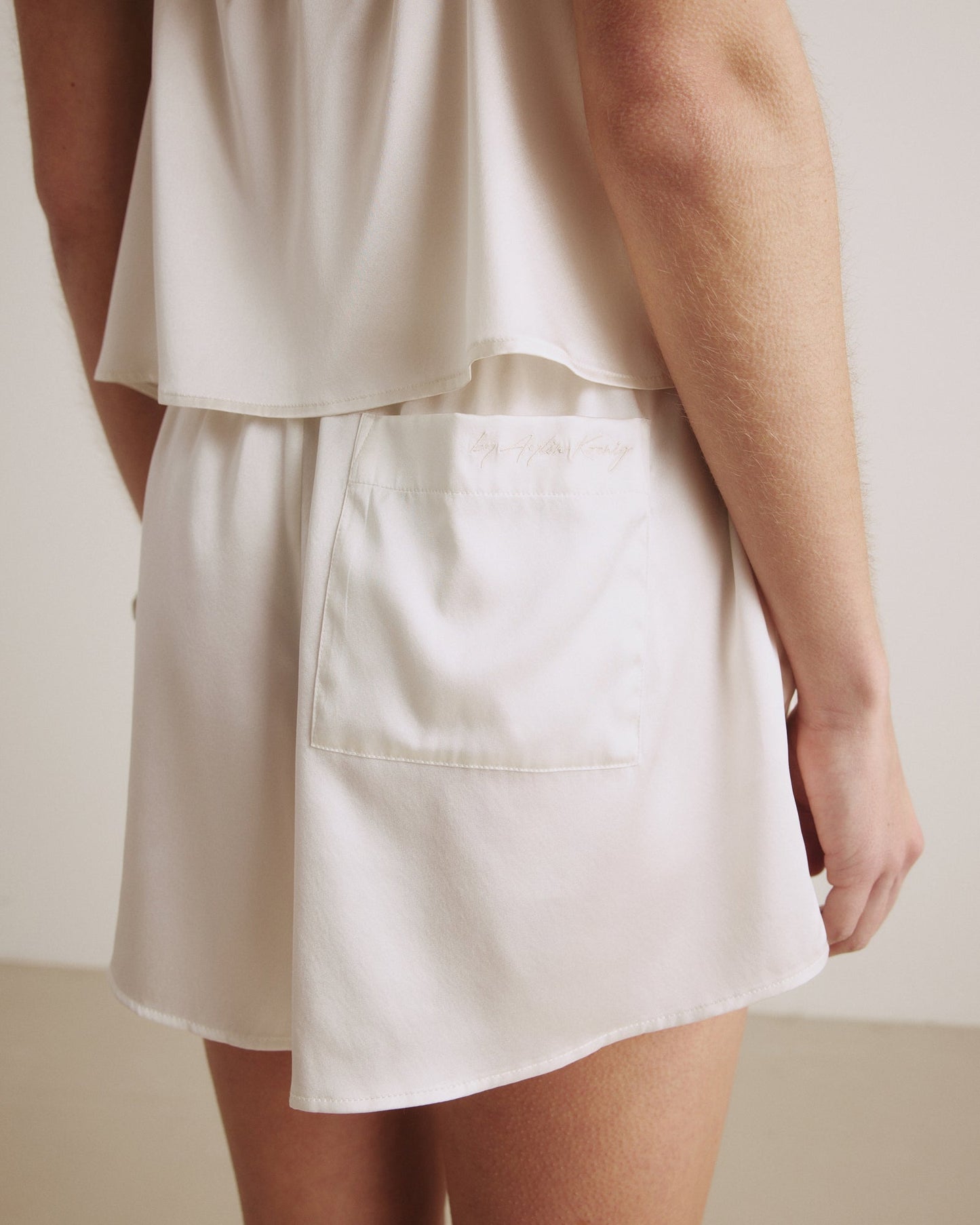 Shorts SEOUL - by Aylin Koenig