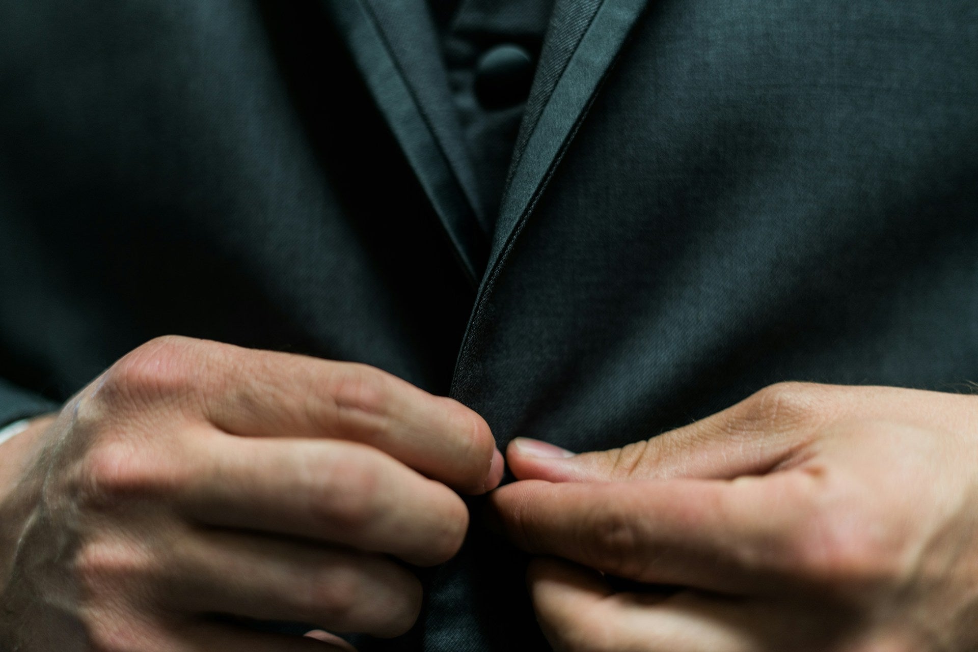Business Casual Outfit: So bleibt man modisch und professionell - by Aylin Koenig