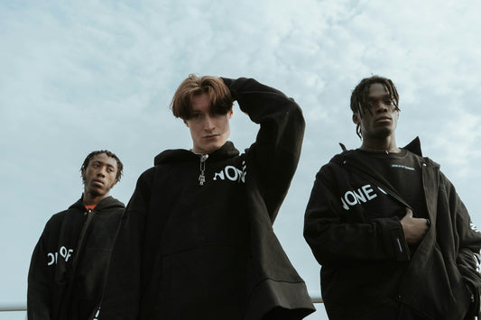 Casual Chic Männer Sommer: Eleganz trifft auf Lässigkeit - by Aylin Koenig