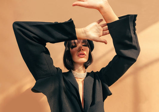 Dresscode Casual Chic Frauen: Stilvoll und entspannt - by Aylin Koenig