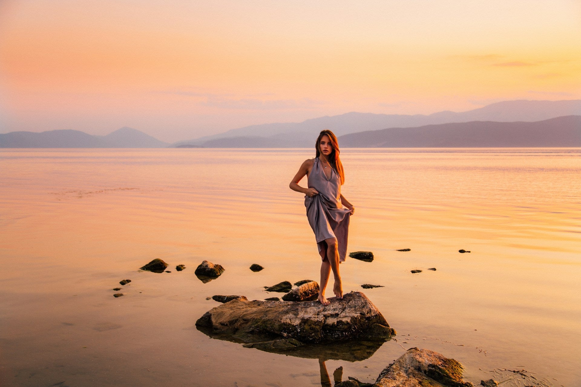 Eco Fashion Guide: Nachhaltig und stilvoll durch die Fashion-Welt - by Aylin Koenig