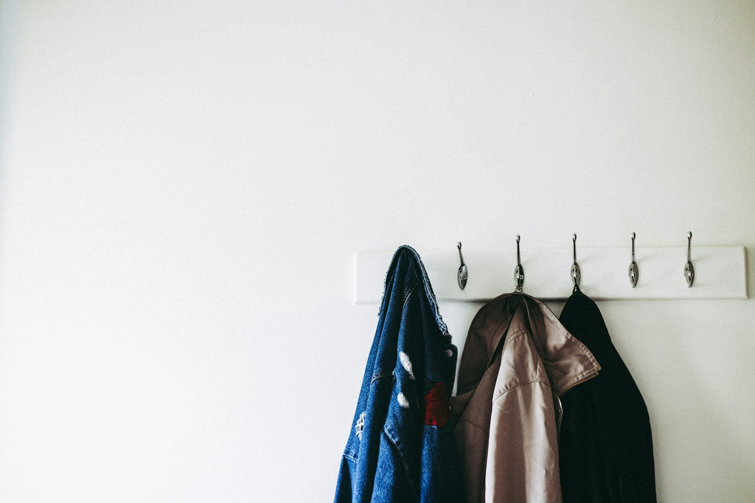 Modisch Voraus: Capsule Wardrobe Frühling 2024 Trends Enthüllt - by Aylin Koenig