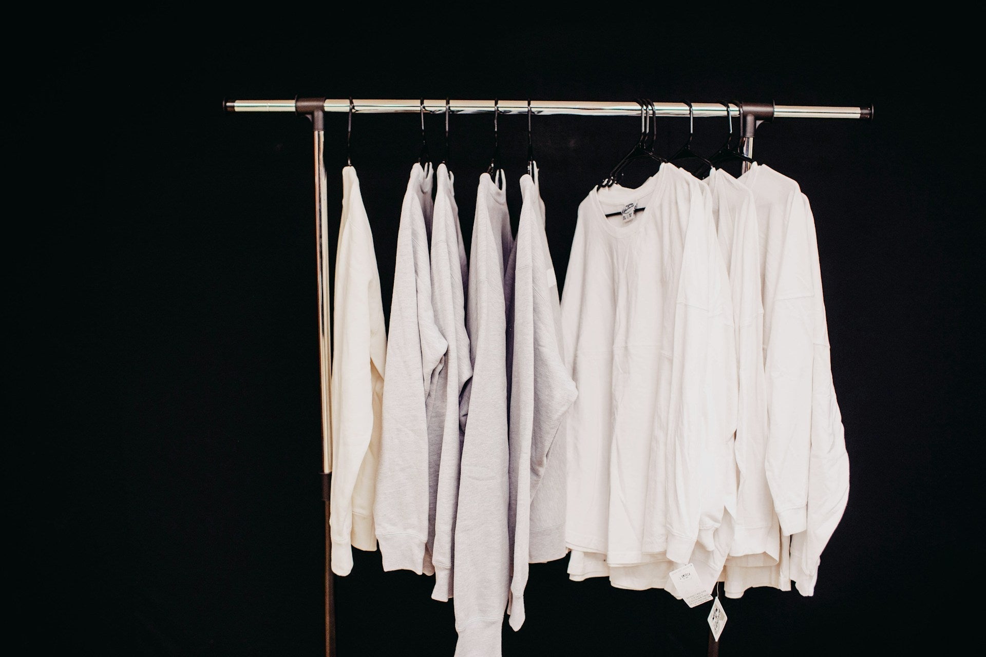 Slow Fashion: Die schlaue Wahl für umweltbewusste Käufer - by Aylin Koenig