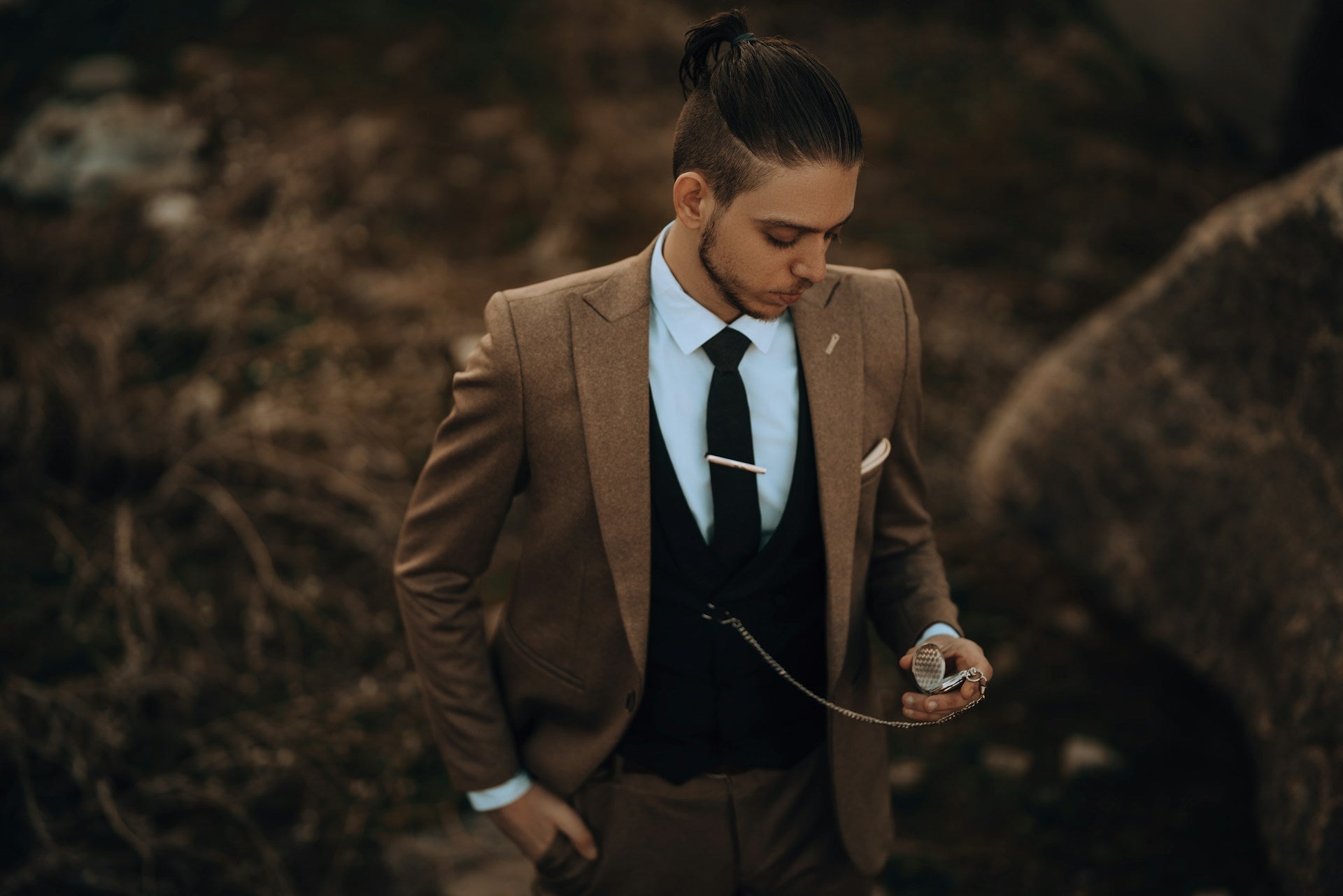 Smart Casual Herren: Stilvolle Looks für nachhaltige Mode - by Aylin Koenig