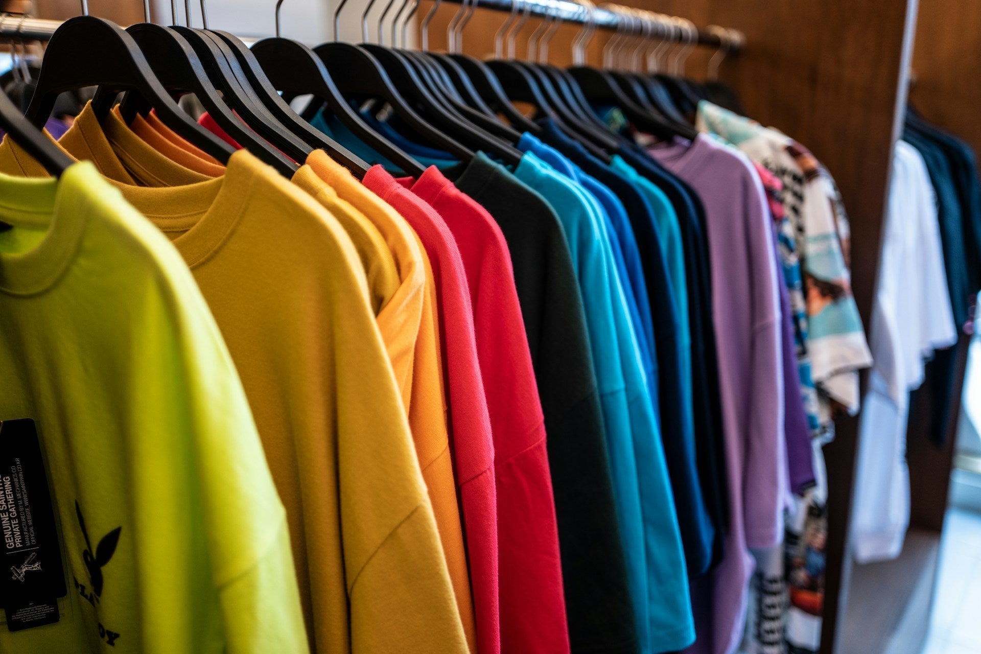 Ultra Fast Fashion: Ist der Preis wirklich gerechtfertigt? - by Aylin Koenig