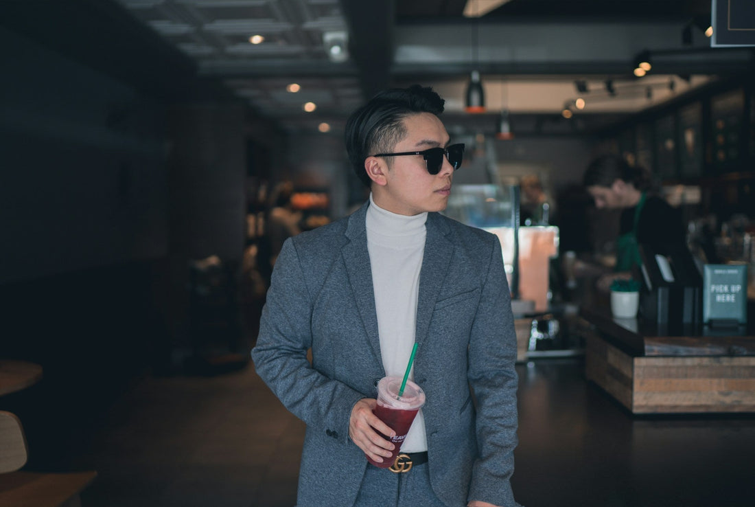 What is smart casual? The perfect look for every occasion. by Aylin Koenig What is smart casual? The perfect look for every occasion. by Aylin Koenig