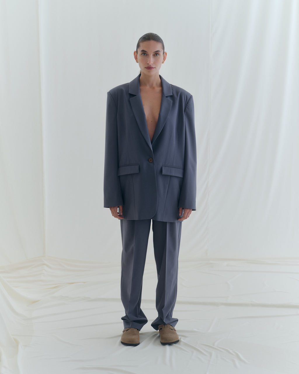 AW 22/23