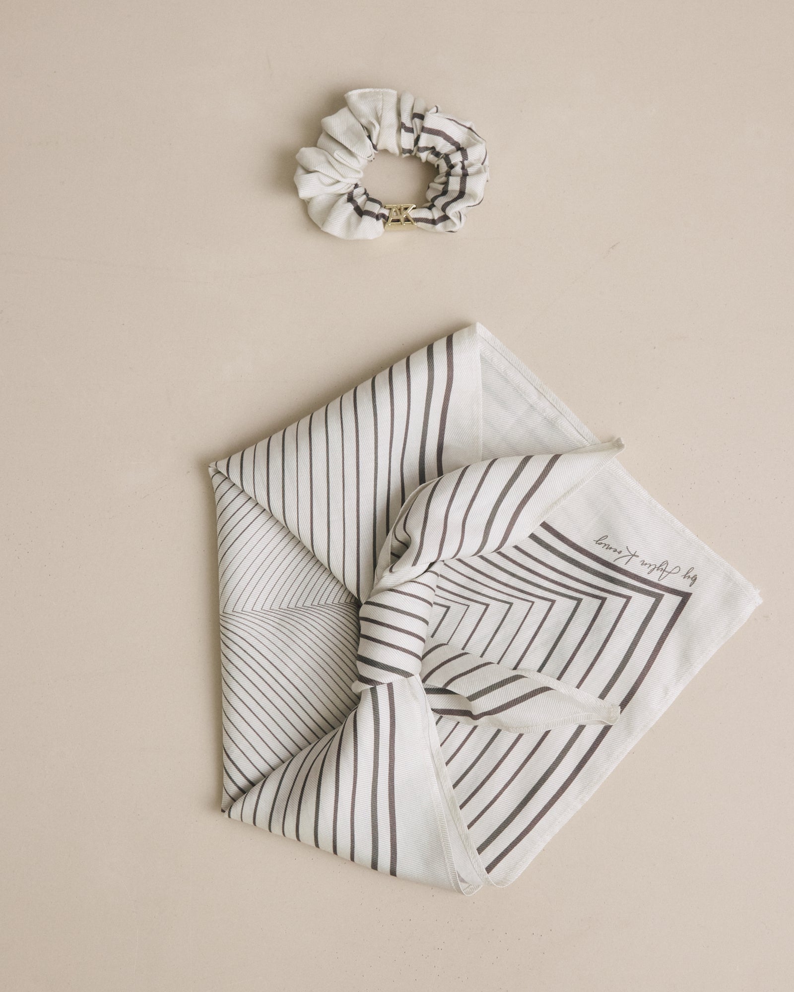 Bundle: Halstuch RUTH & Scrunchie PONY - by Aylin Koenig