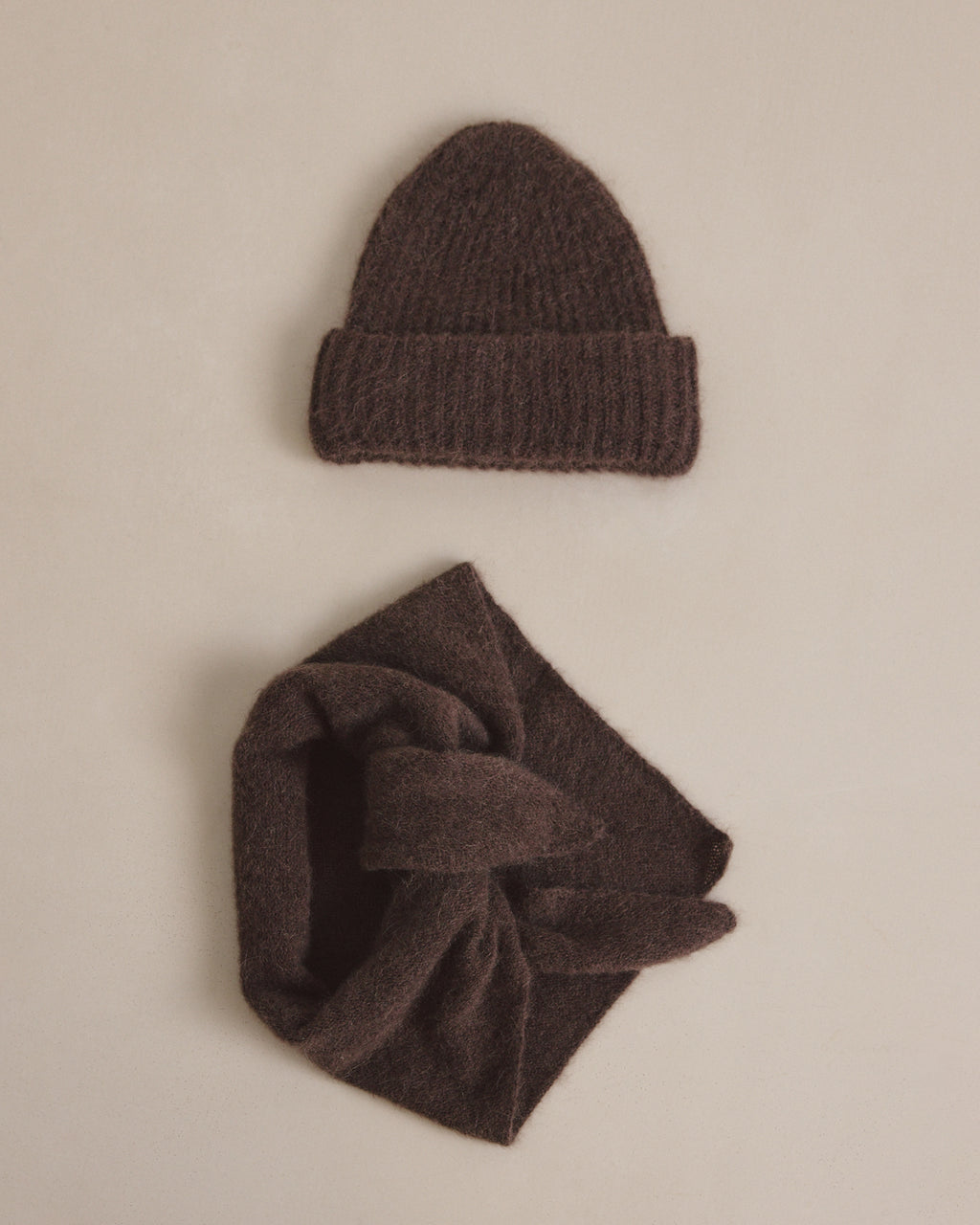 Beanie NOLI & scarf KASPER (chocolate)