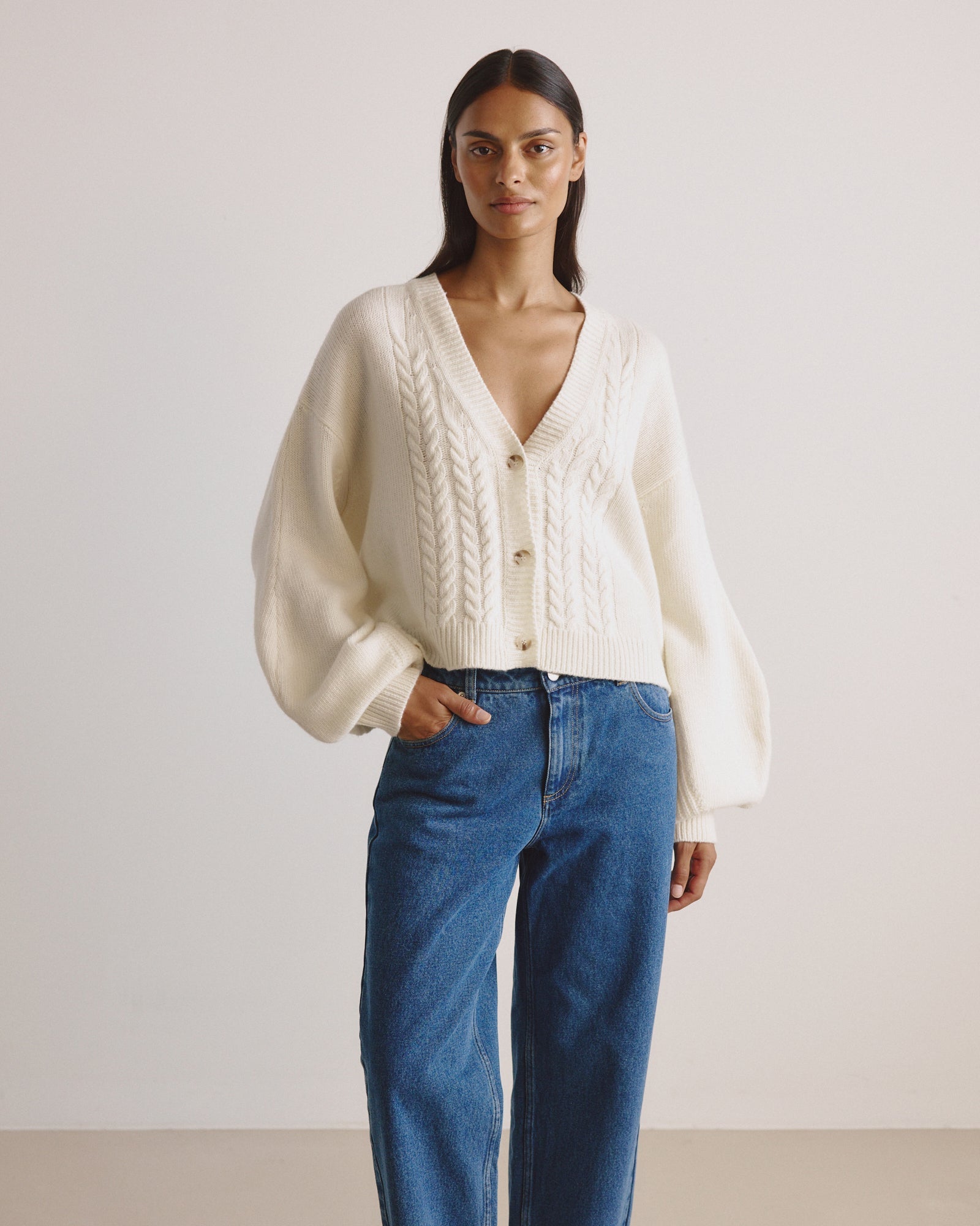 Cardigan KARLA - by Aylin Koenig