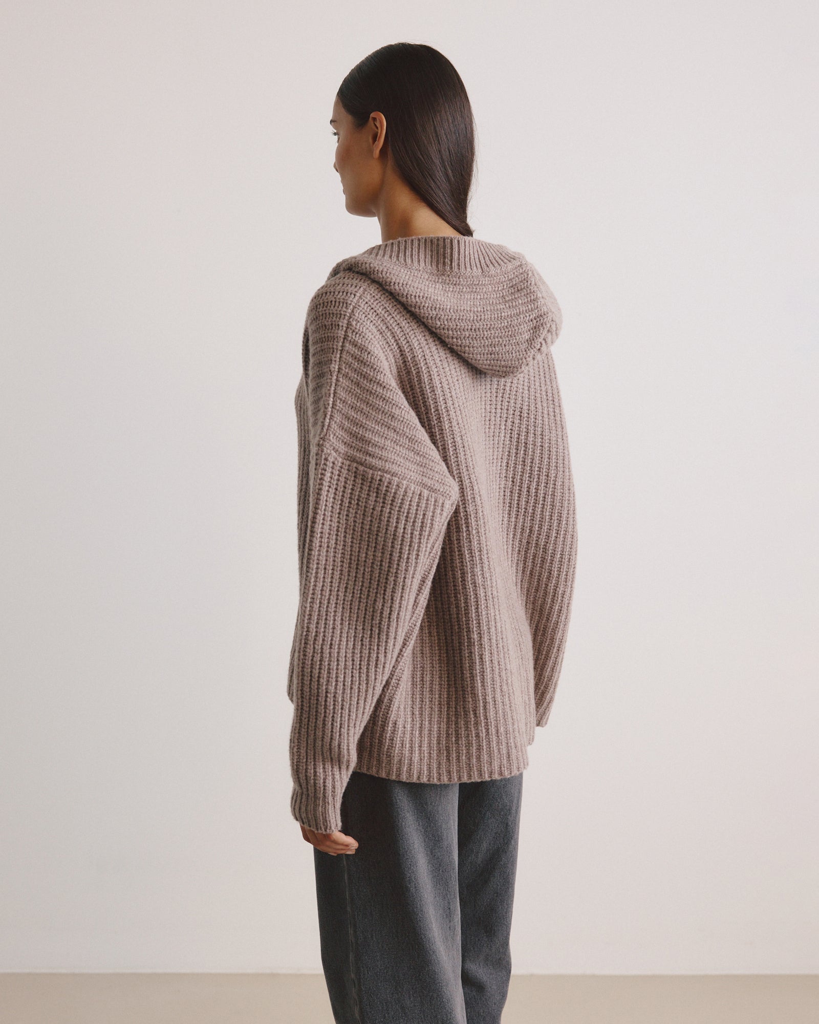 Cardigan TONI - by Aylin Koenig
