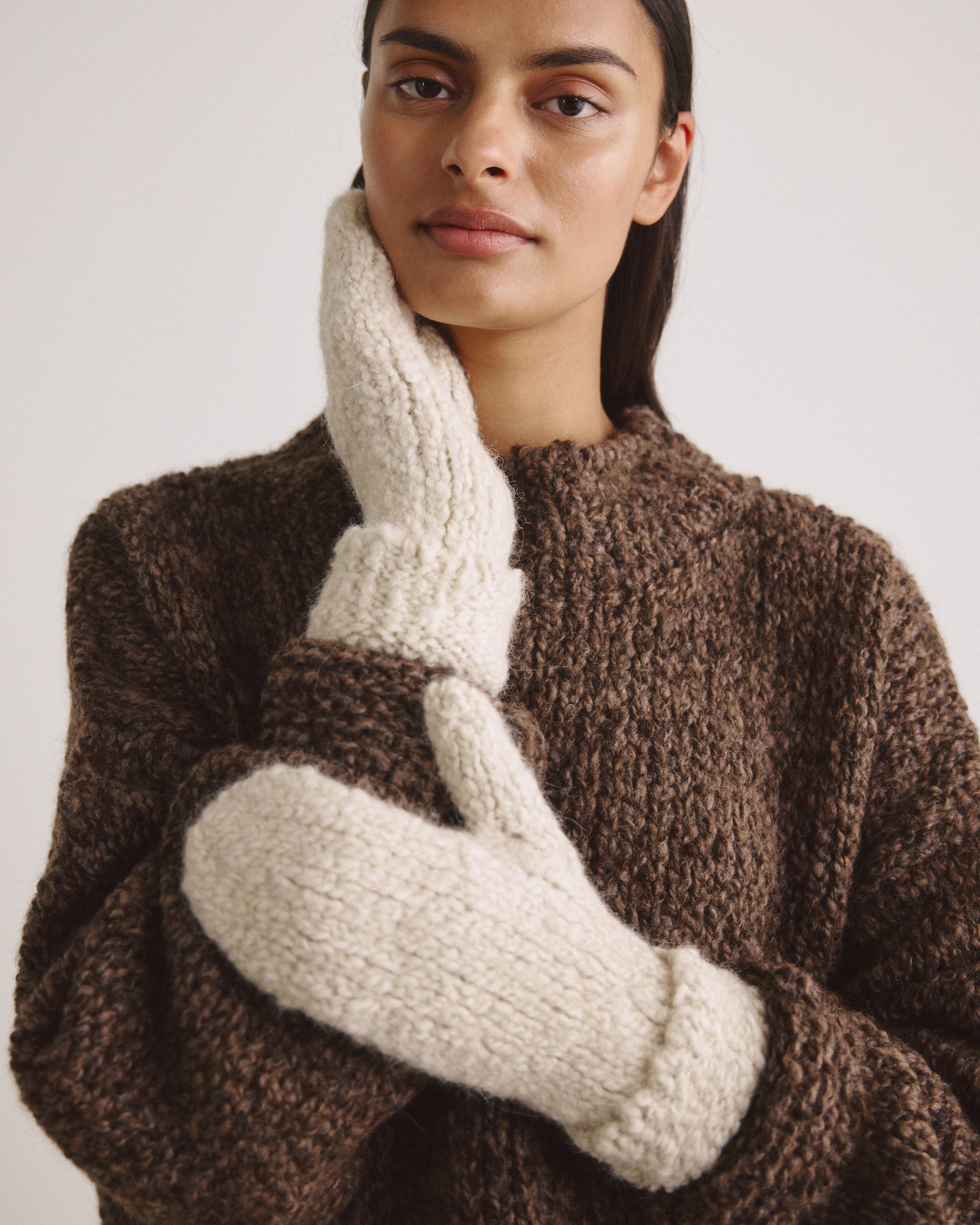 Fäustlinge NIL - by Aylin Koenig