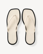 Flip Flops FLIPPA - by Aylin Koenig