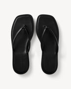 Flip Flops FLIPPA - by Aylin Koenig