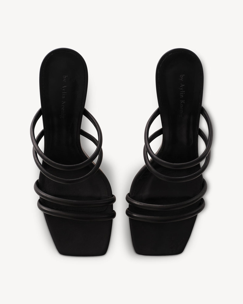 Heel EVE - by Aylin Koenig