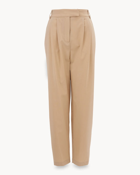 Hose BOY - by Aylin Koenig