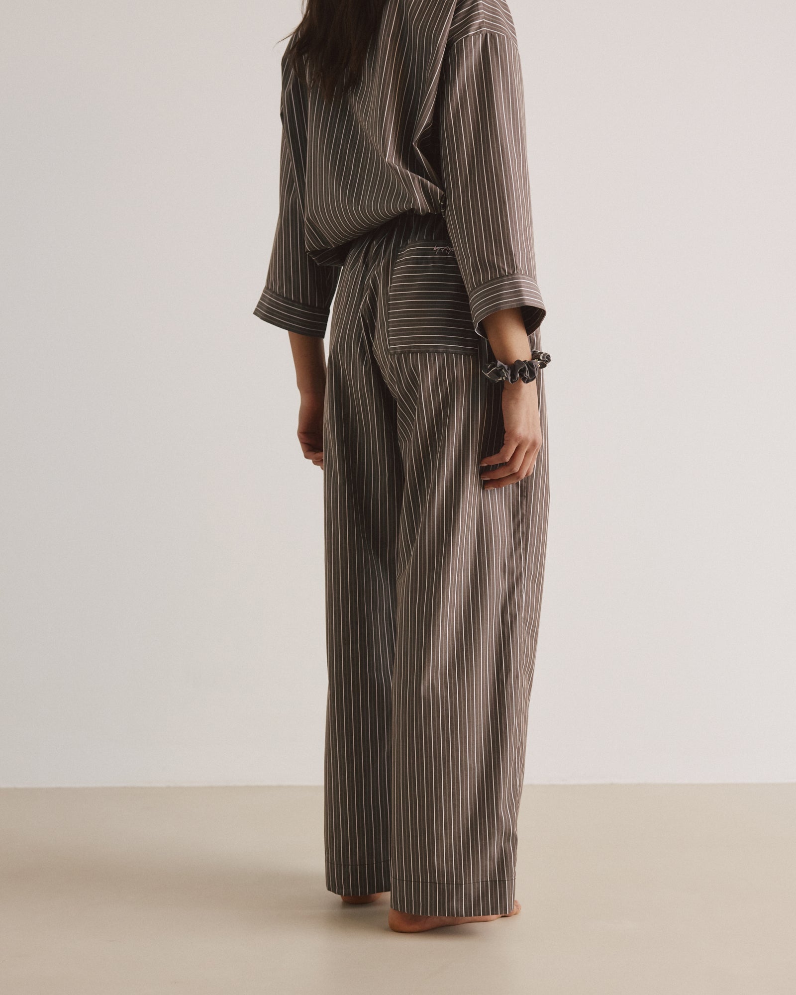 Hose LILIA - by Aylin Koenig