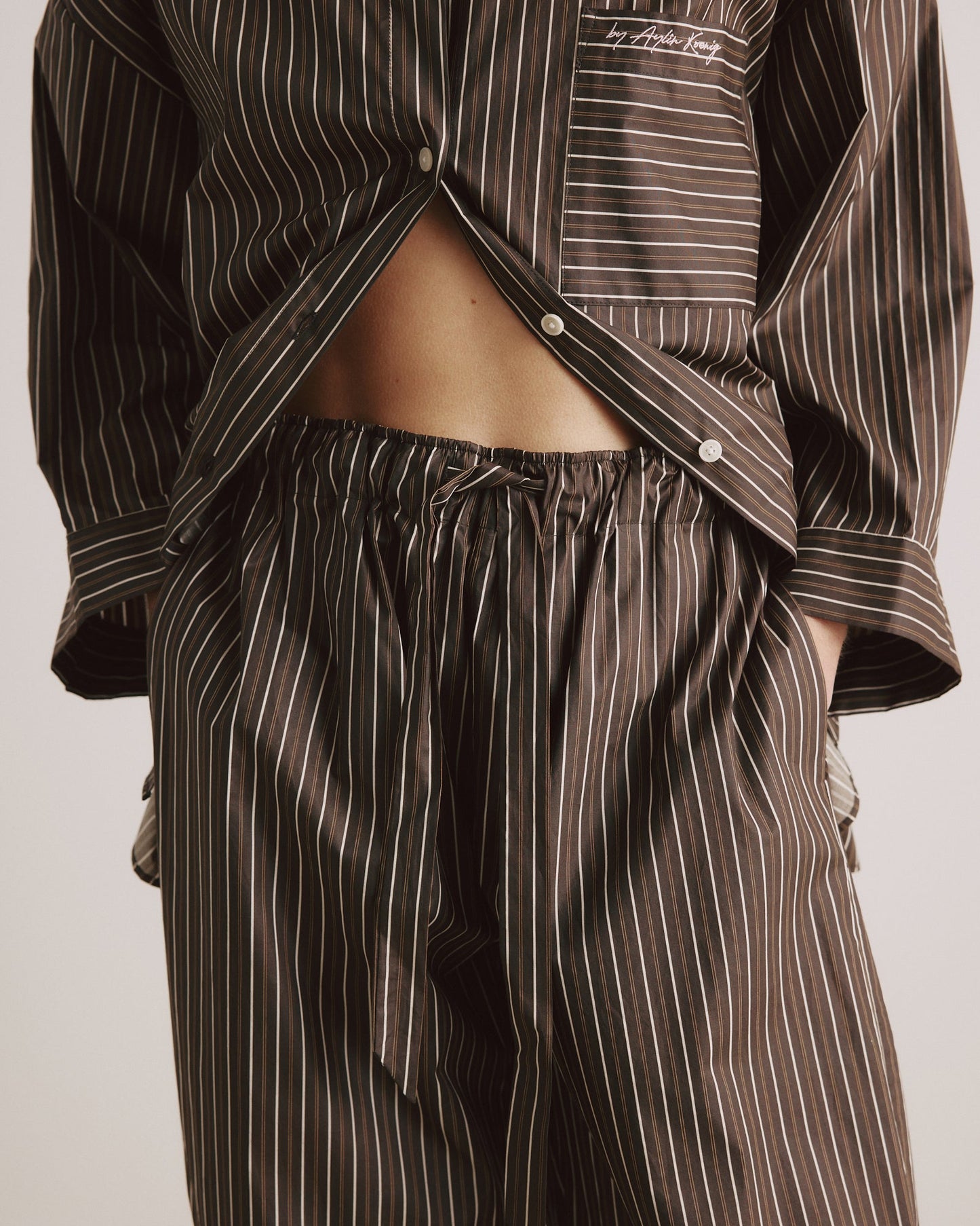 Hose LILIA - by Aylin Koenig