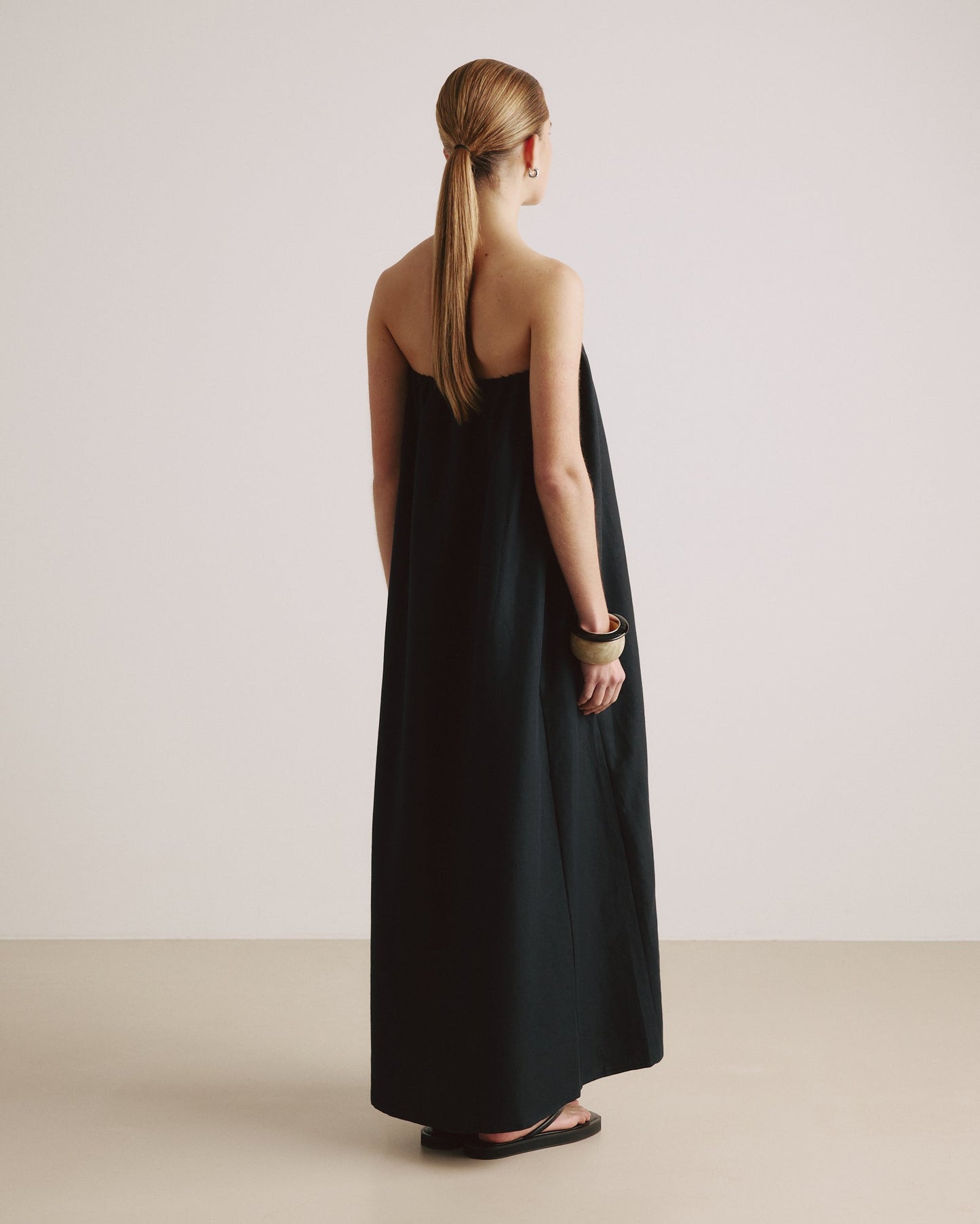 Kleid ARTA - by Aylin Koenig