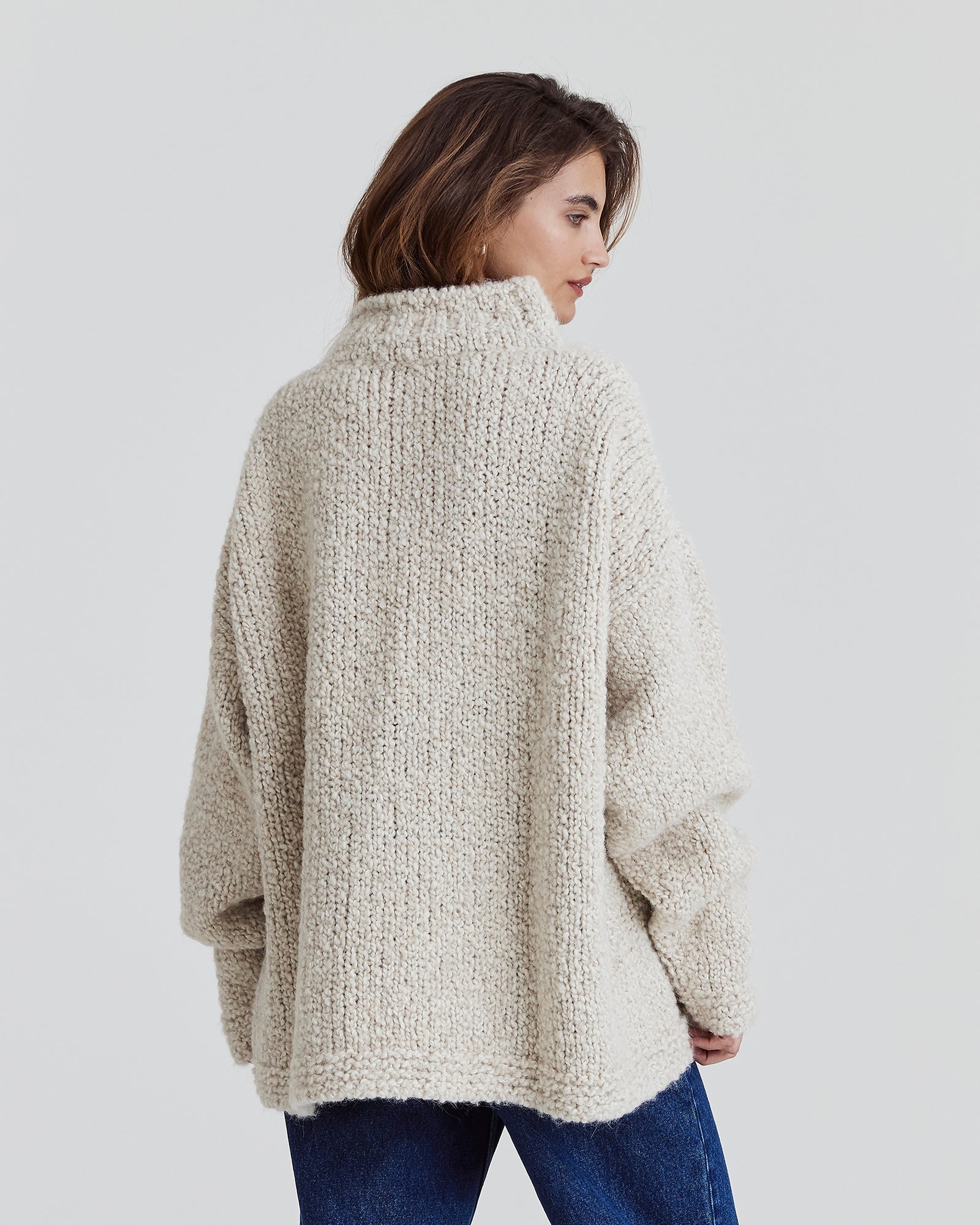 Pullover GRANNY - by Aylin Koenig