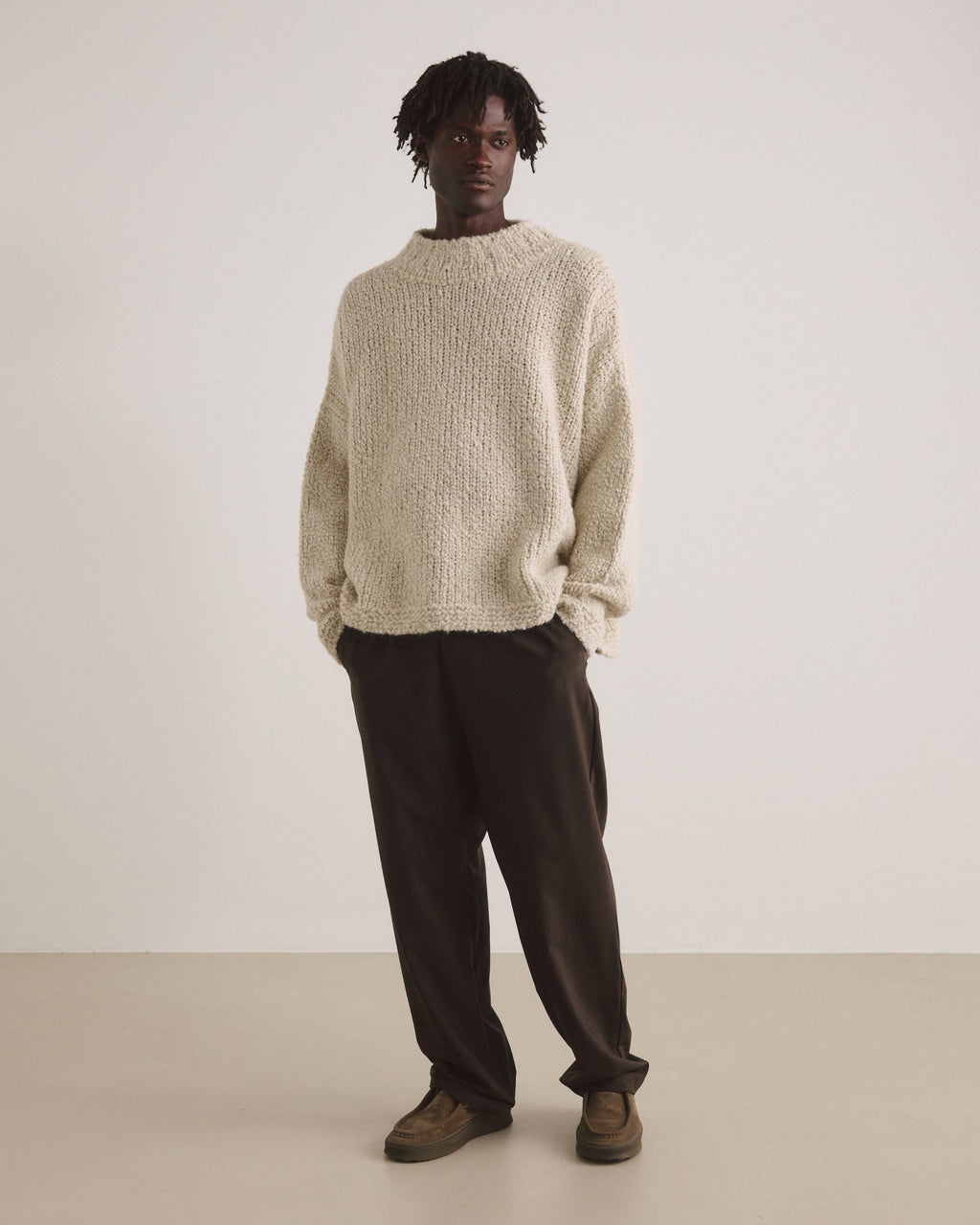 Pullover GRANNY - by Aylin Koenig