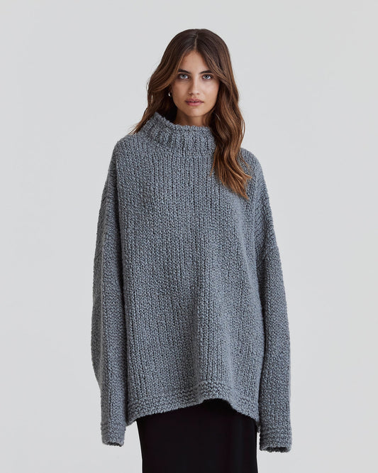 Pullover GRANNY - by Aylin Koenig