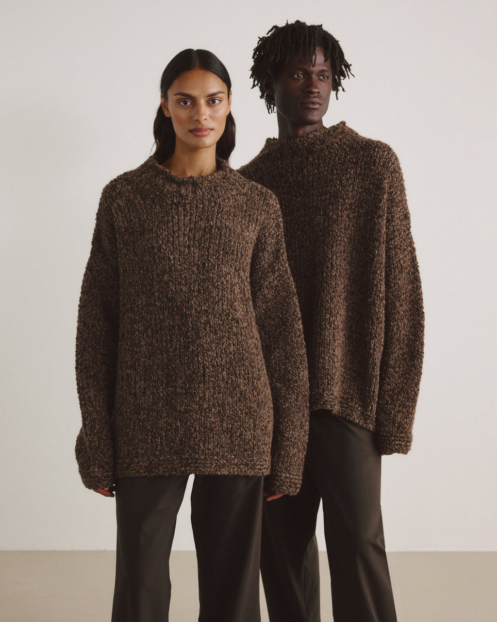 Pullover GRANNY - by Aylin Koenig