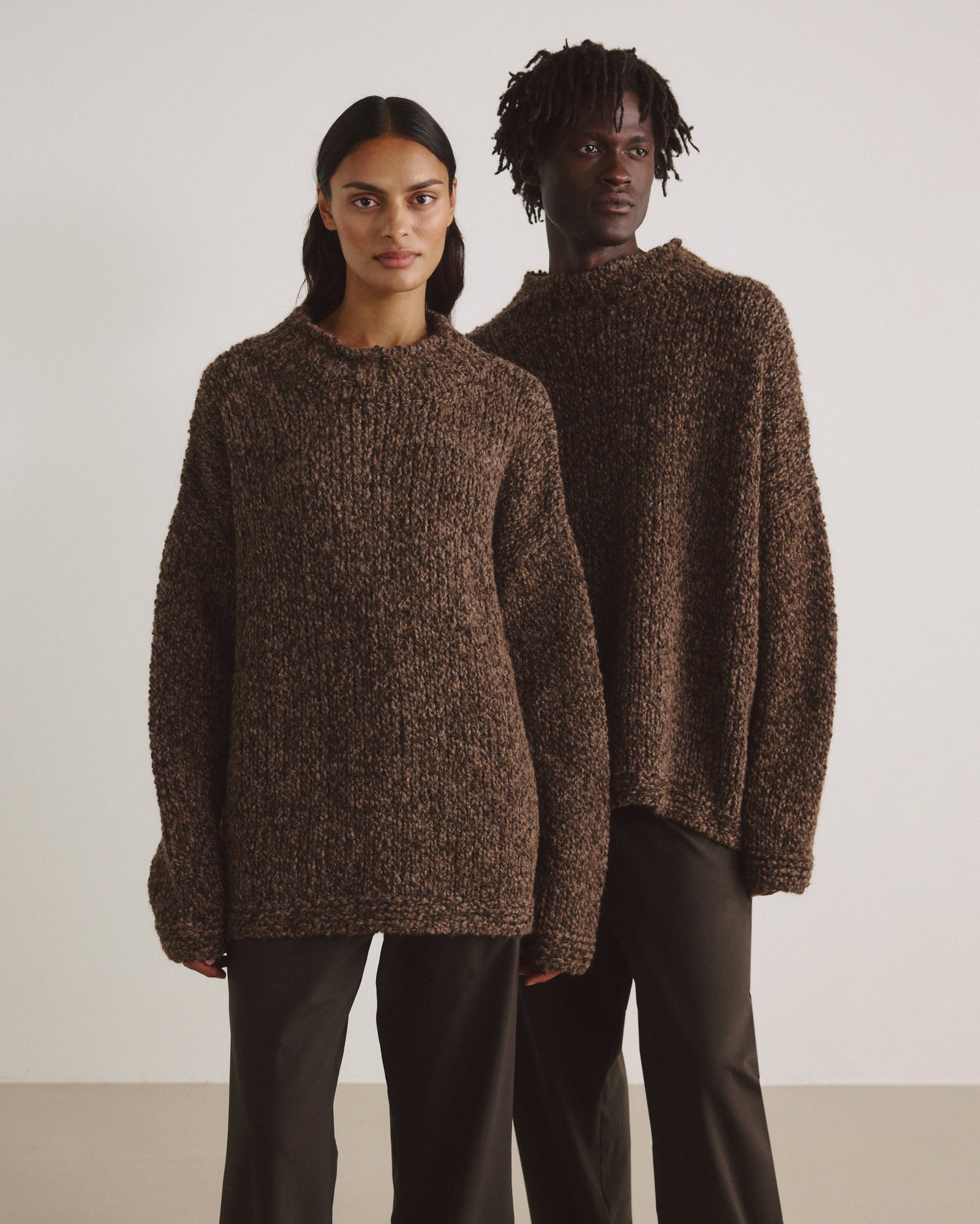 Pullover GRANNY - by Aylin Koenig