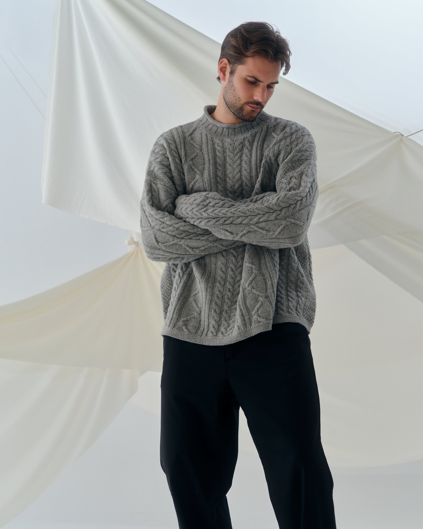 Pullover JO - by Aylin Koenig