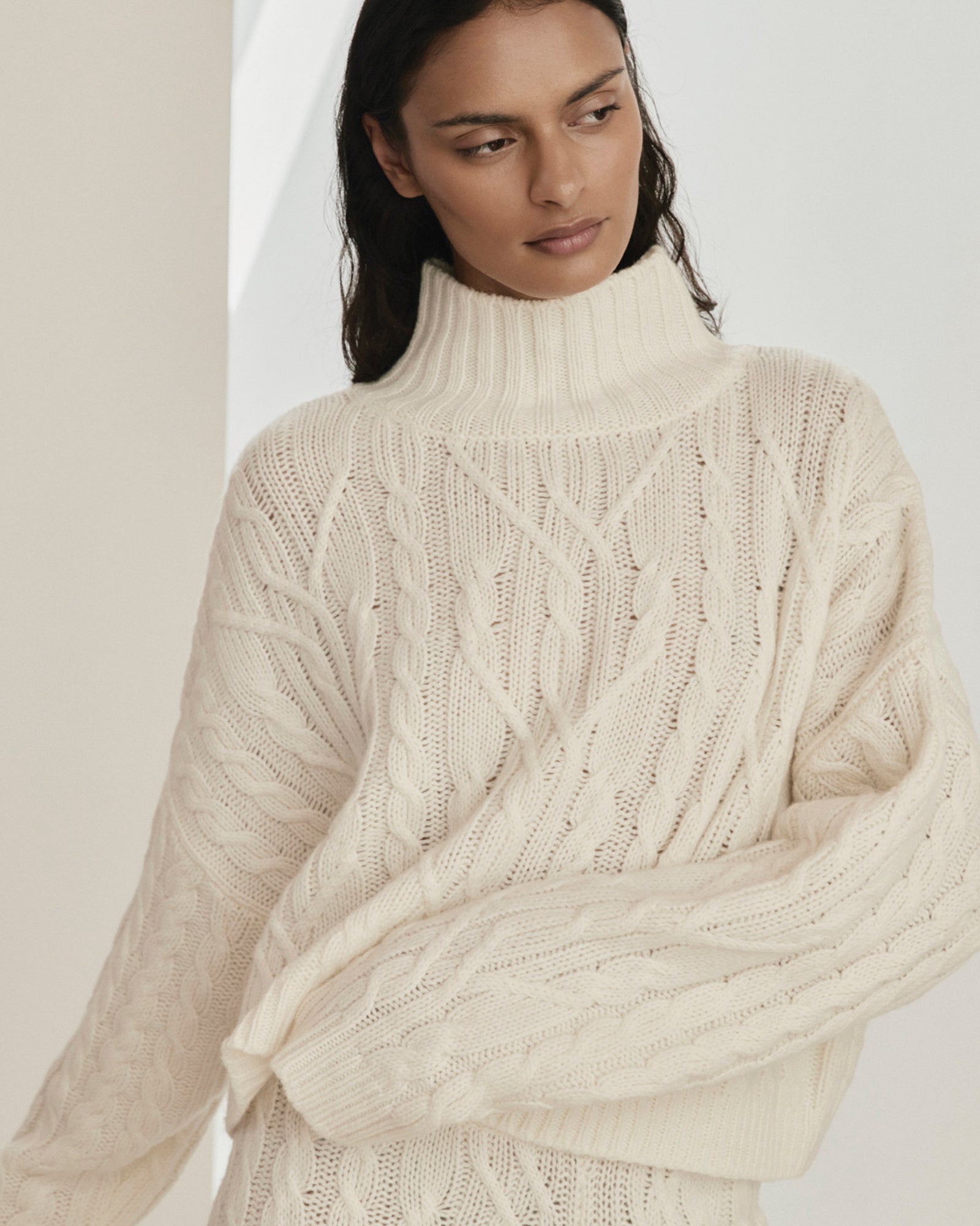 Pullover LEA - by Aylin Koenig