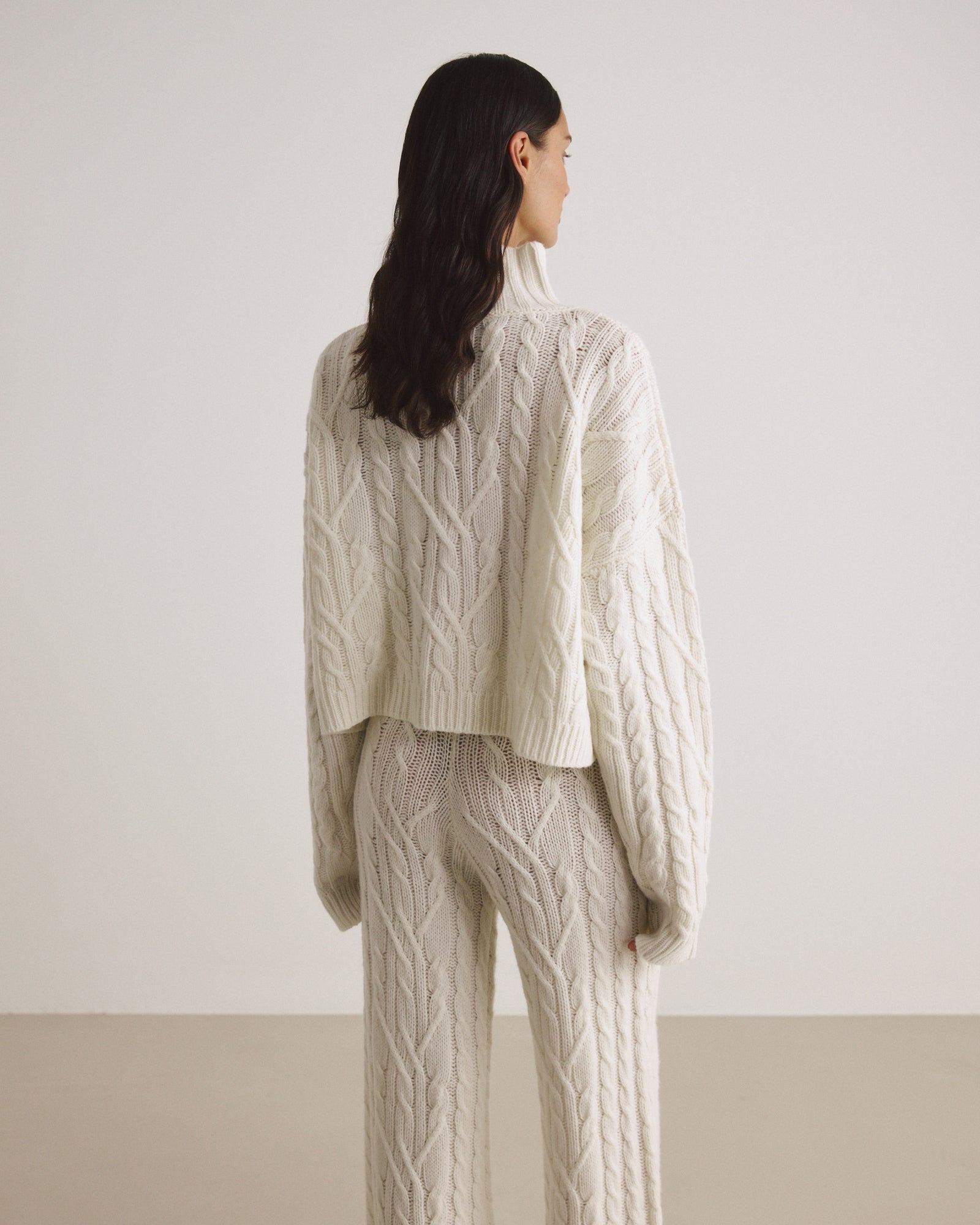 Pullover LEA - by Aylin Koenig