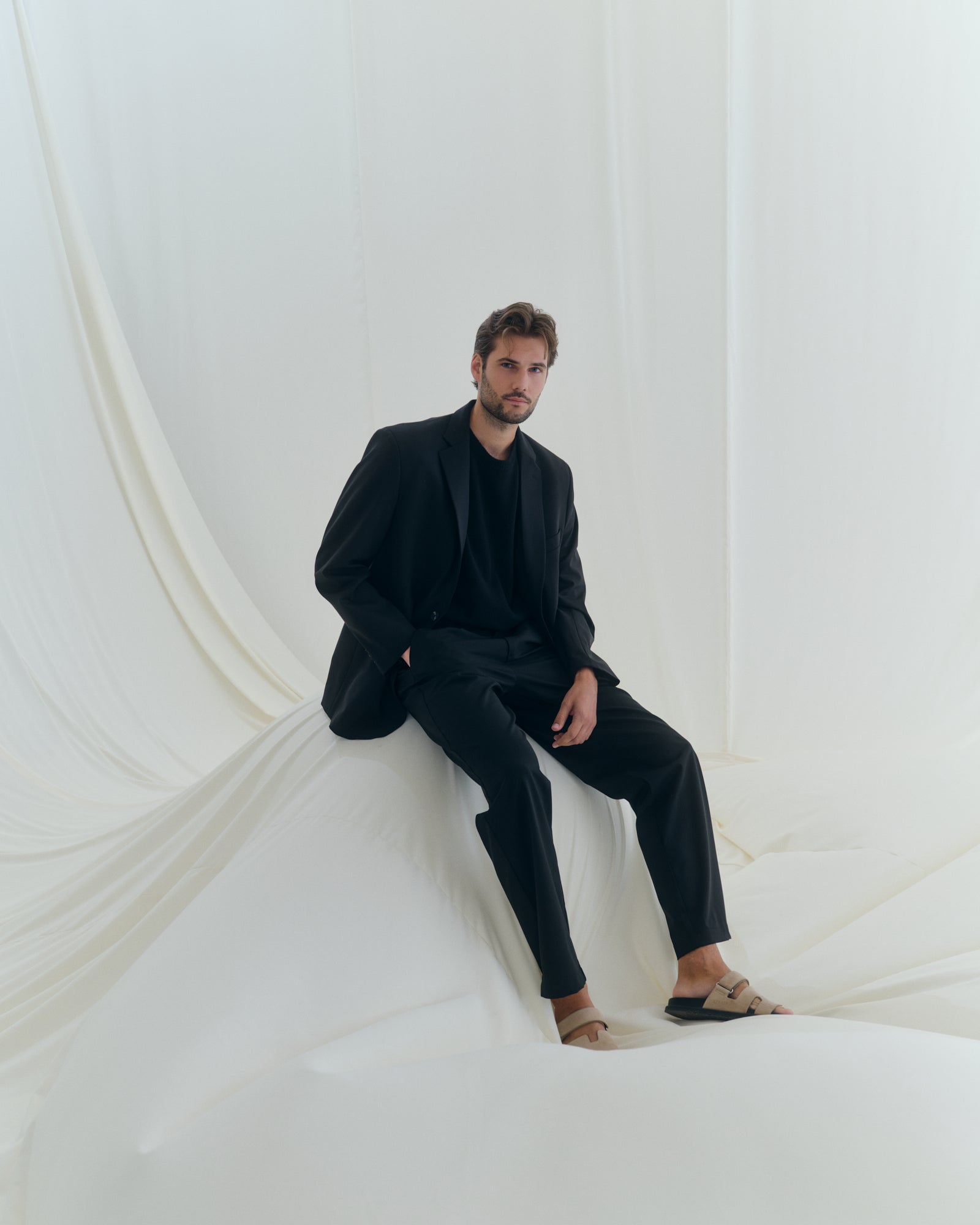 Sakko CHARLES (black) - by Aylin Koenig