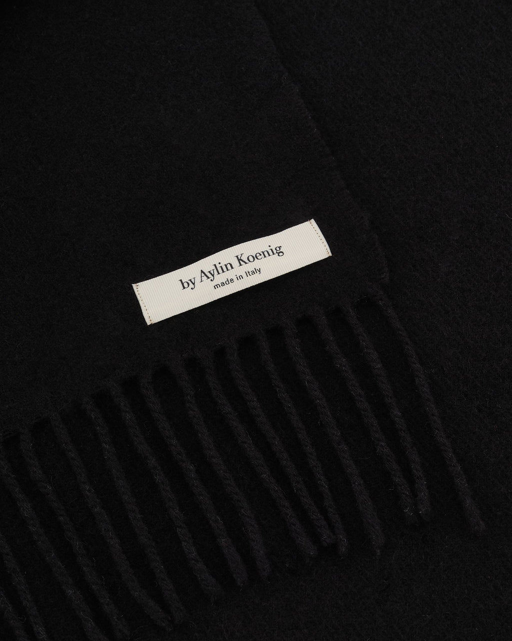 Schal CHARLIE (black) - by Aylin Koenig