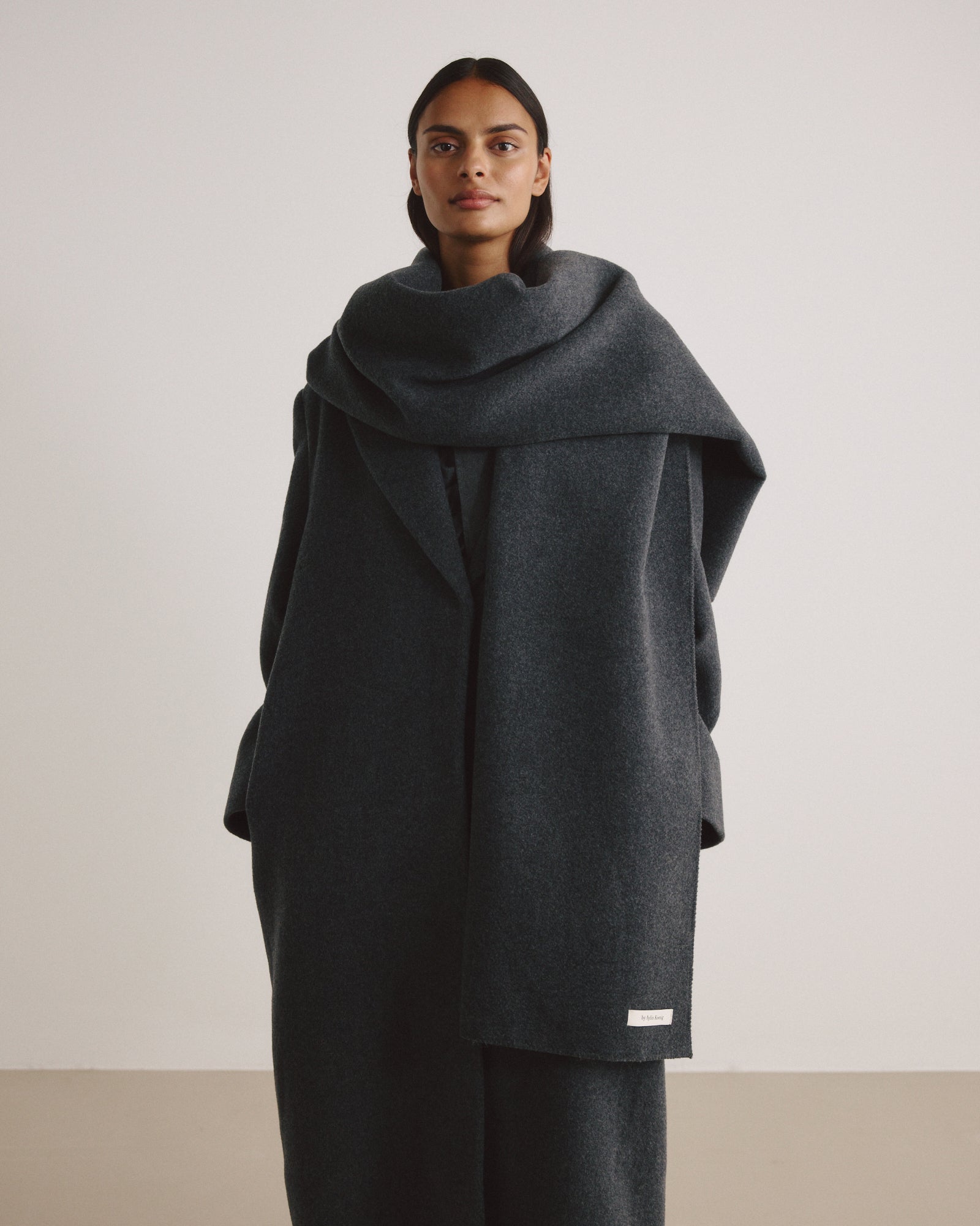 Schal SNUGGLE - by Aylin Koenig