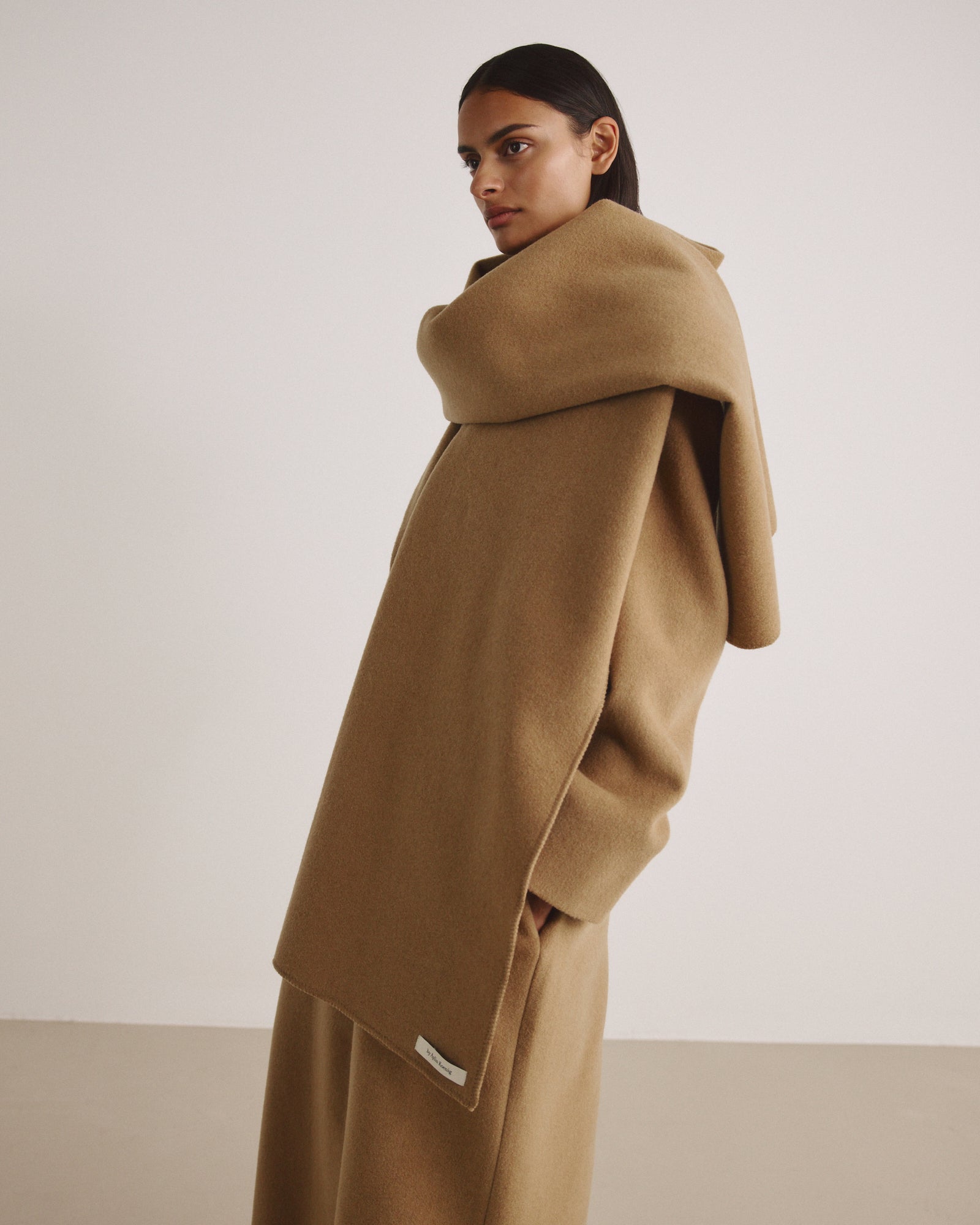 Schal SNUGGLE - by Aylin Koenig