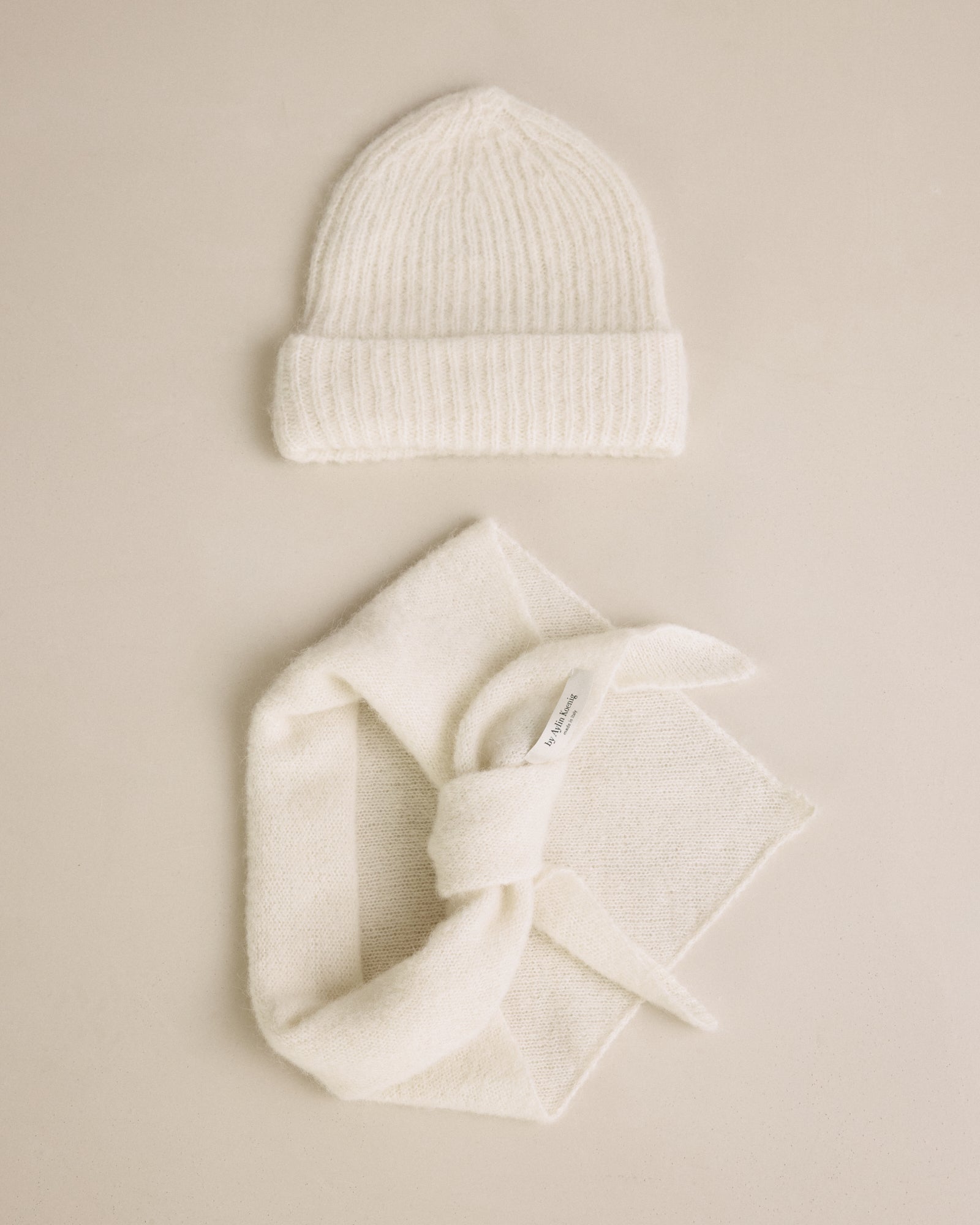 Set: NOLI & Schal KASPER - by Aylin Koenig