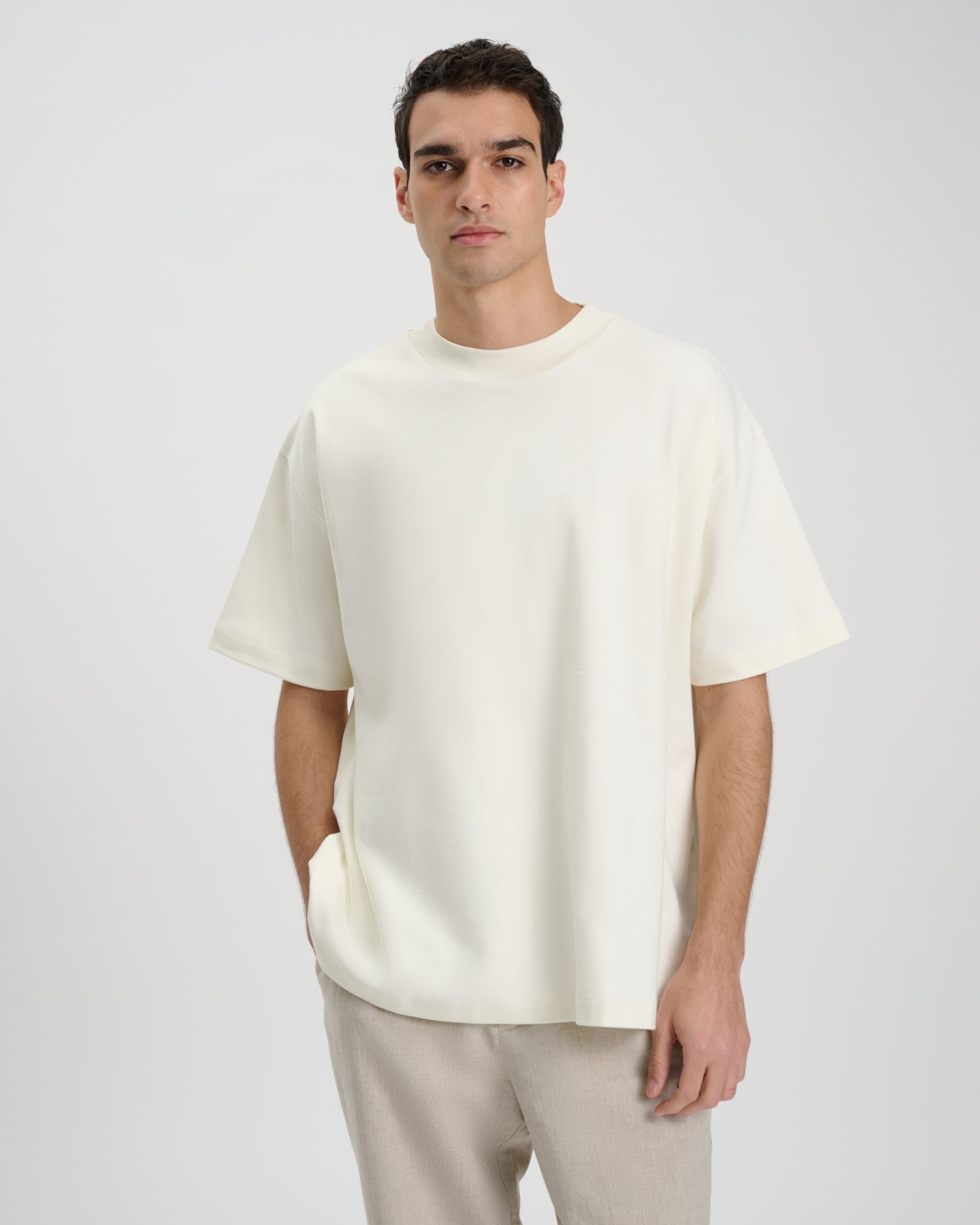 T-Shirt BEN - by Aylin Koenig