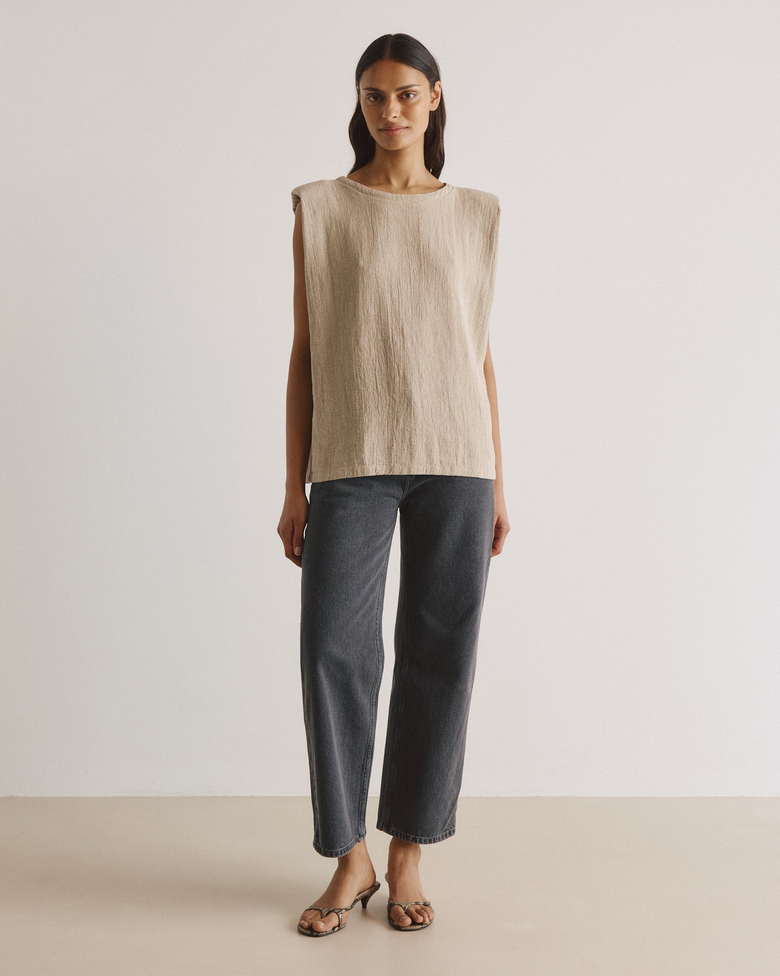 Top DEBBIE linen - by Aylin Koenig