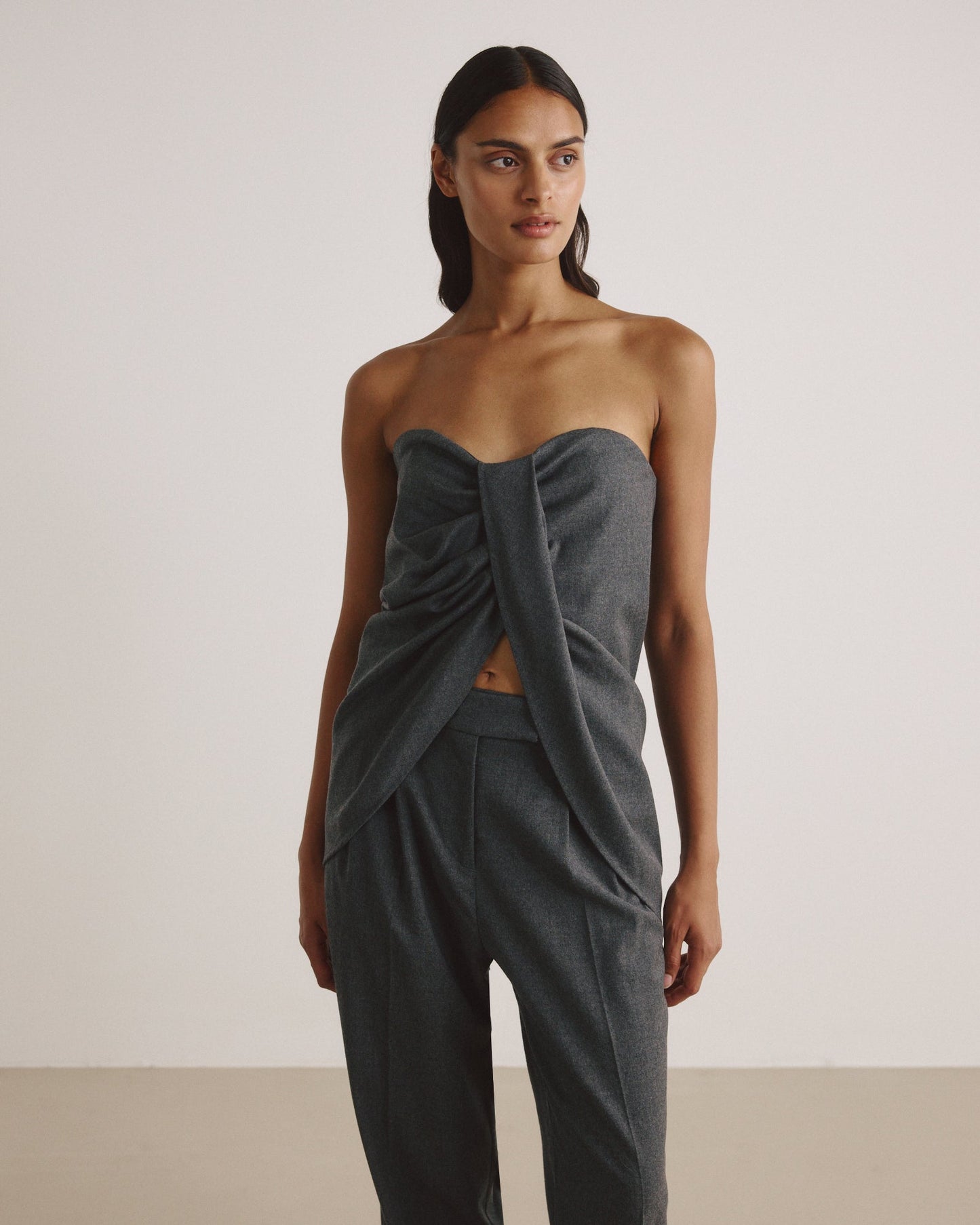 Top FLO - by Aylin Koenig