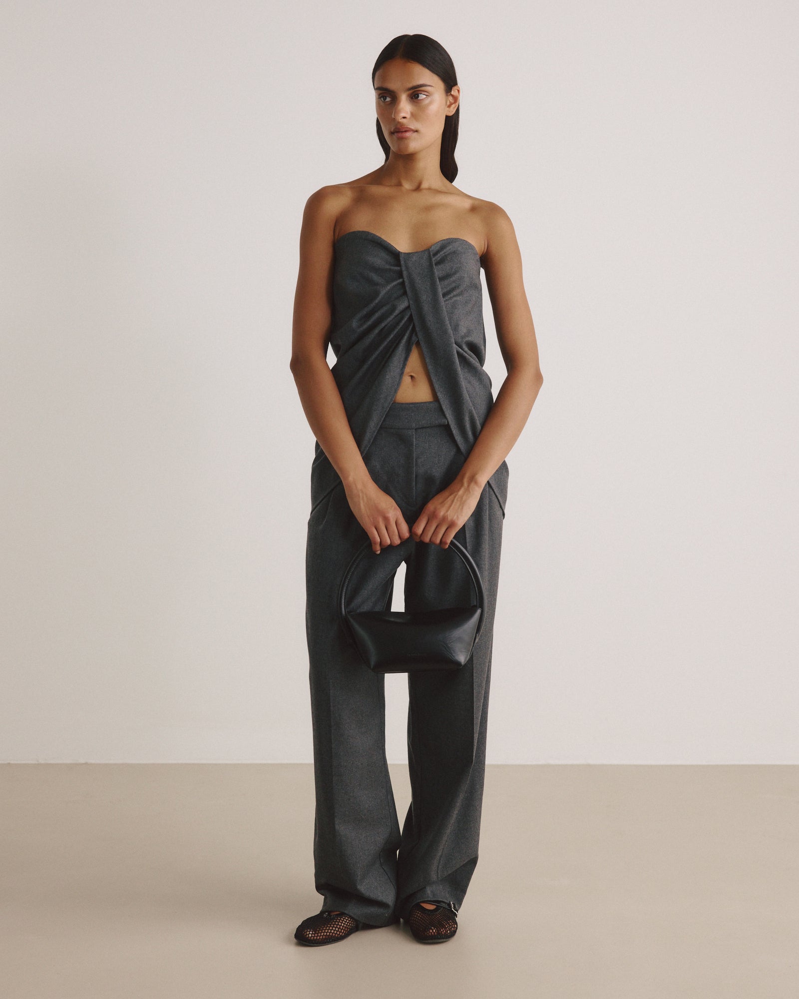 Top FLO - by Aylin Koenig