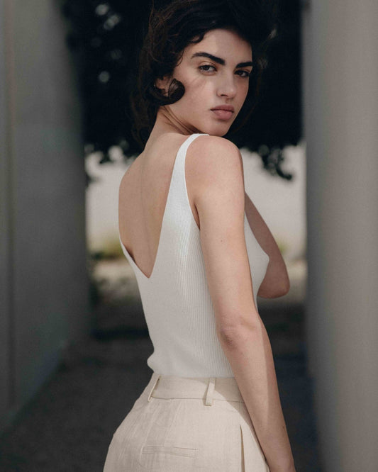 Top MALA - by Aylin Koenig