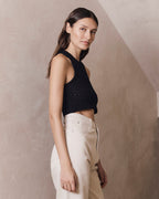 Top RAYA - by Aylin Koenig
