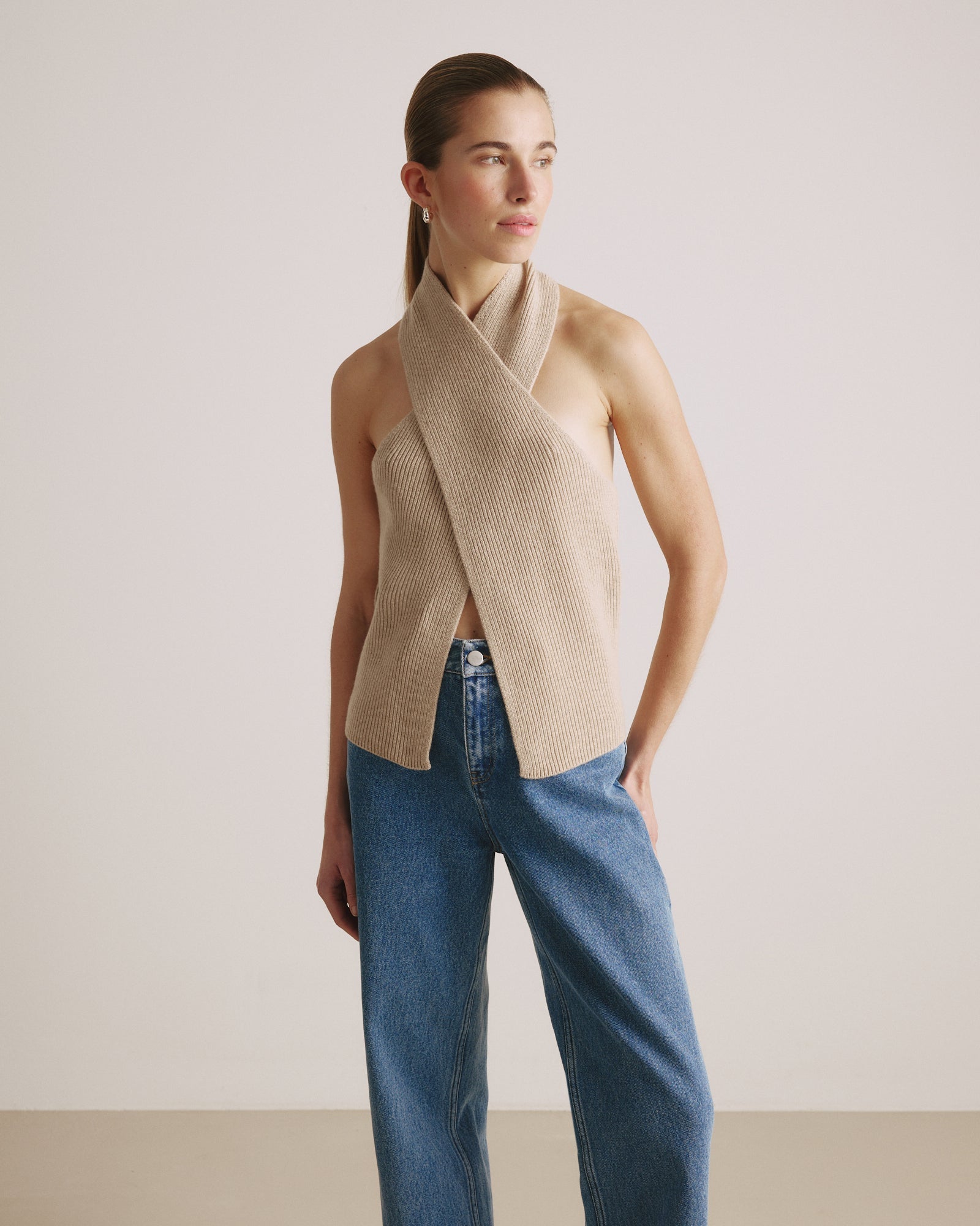 Top XENIA - by Aylin Koenig